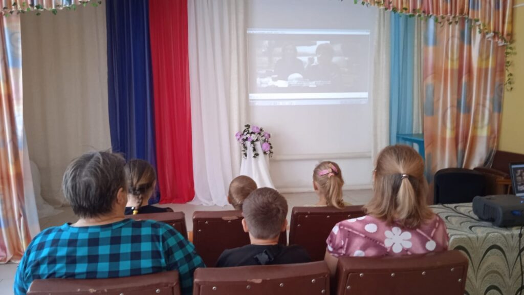 В СП «Давыдчинский СДК» был организован показ цикла фильмов «Мифы о берёзах»